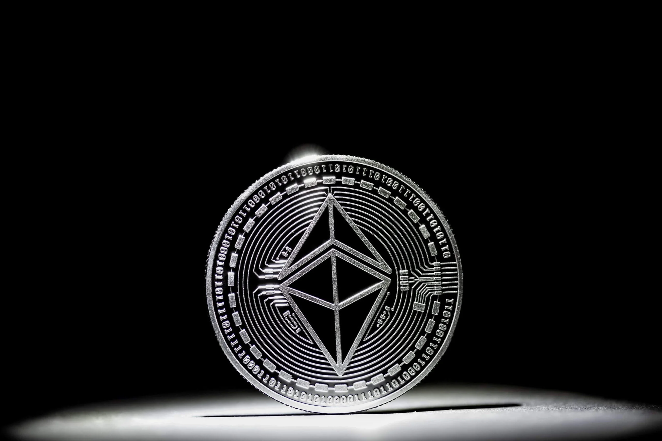Binance ETH Reserve Hits Lowest Level Since 2024 as Stablecoin Balances Surge