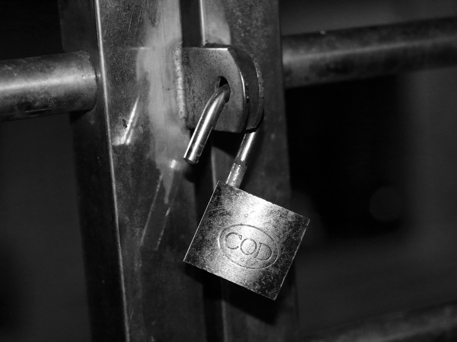 Mitigating vendor lock-in with Sakana AI Fugu multi-agent models