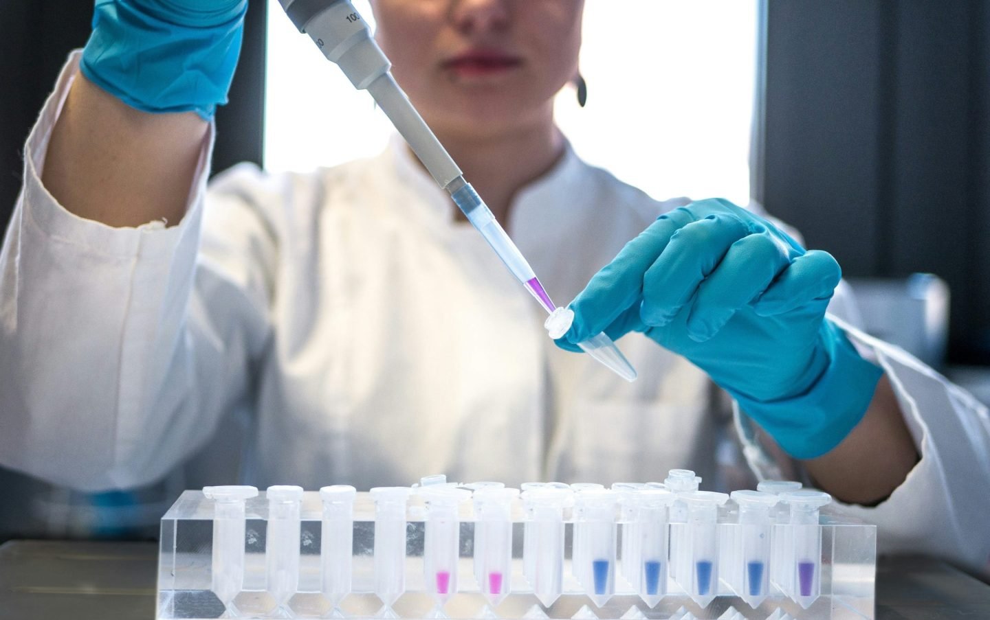 How AI is shortening drug discovery timelines in China