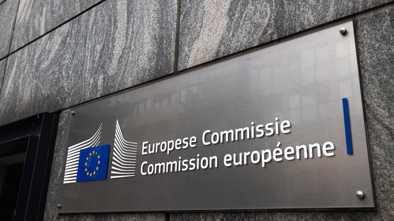 Bitcoin Miner Hive Escalates Swedish VAT Dispute to European Commission
